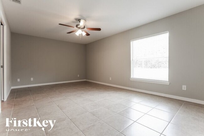 Building Photo - 3011 Blocton Rd