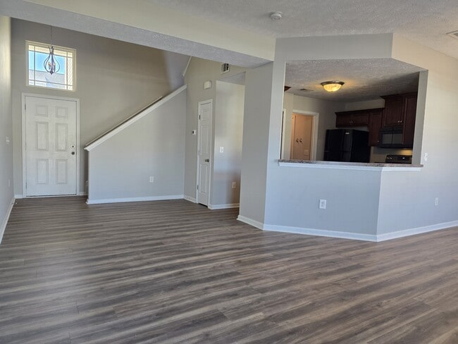 Foto del edificio - 1073 Somerset Springs Dr