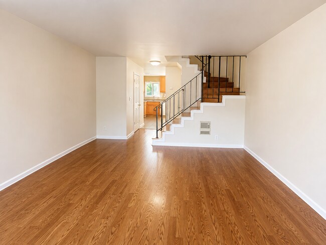 Foto del edificio - 4560 Thornton Ave