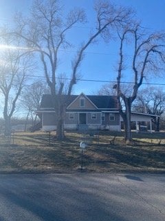 Building Photo - 1502 Irwin St