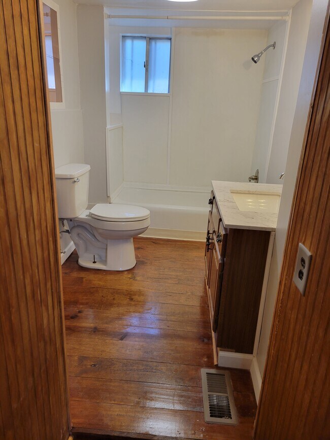 Foto del edificio - 895 W Schmitt Rd