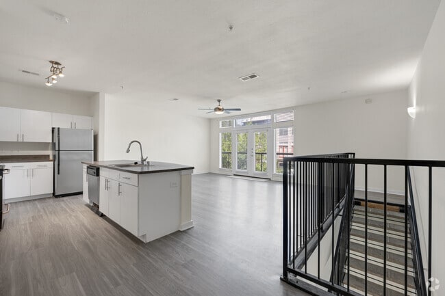 1 BR 1 BA - Studio, 2,143 Sq. Ft. - Trinity Loft- with Ground Floor Office/Retail