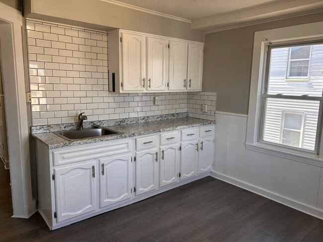 Photo - 182 Greene St Apartment