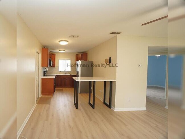 Foto del edificio - Charming South Tampa Home-2BR/1BA with Gar...