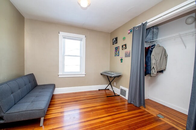 Foto del edificio - 407 N Glenwood Ave