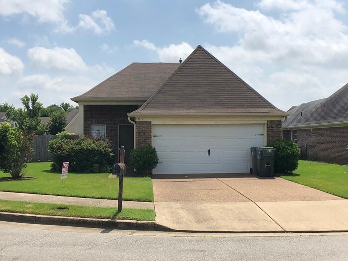 Primary Photo - Cordova Home Located in Quite Cove!