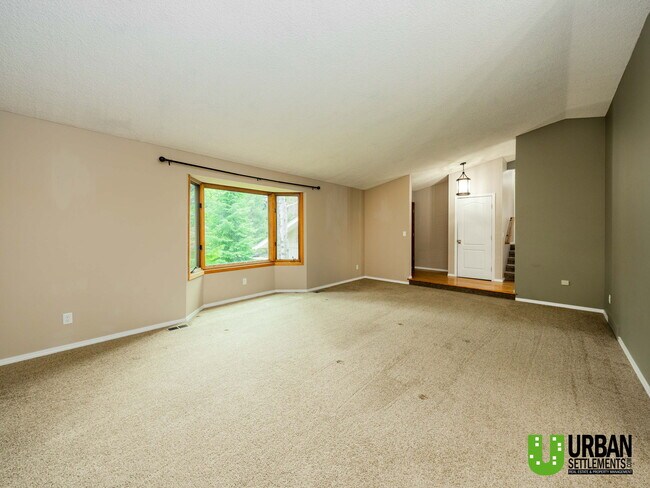 Foto del edificio - 8421 E Columbia Dr