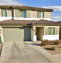 Building Photo - 744 E Emerald Dr