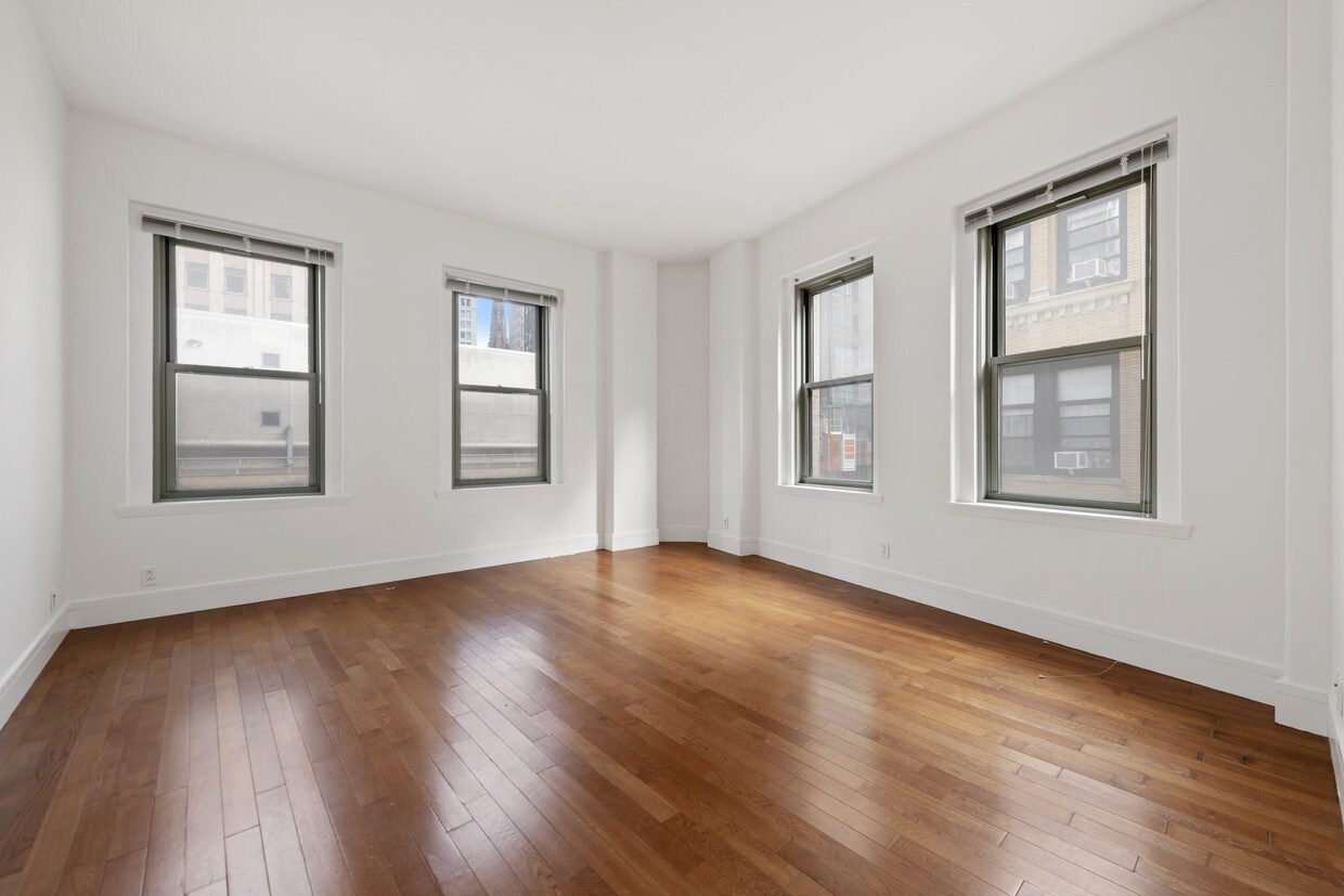 120 Greenwich St, New York, NY 10006 Condo for Rent in New York, NY