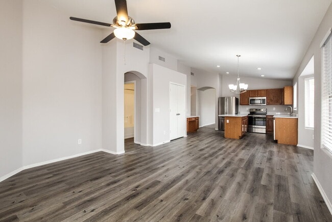 Building Photo - 8234 W Pima St