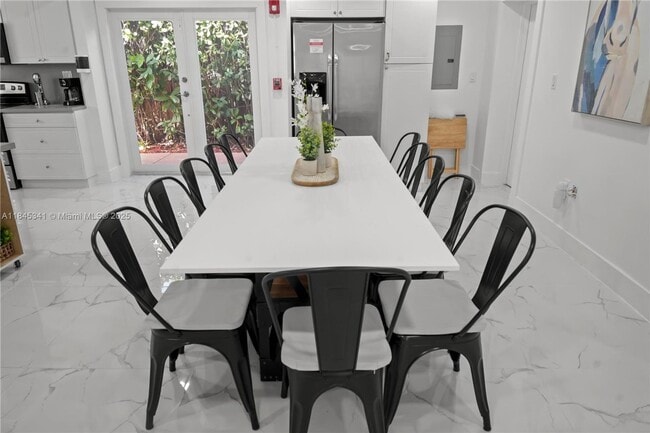 Foto del edificio - 1310 SW 76th Ave