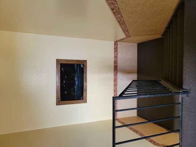 Foto del edificio - 236 Yates Ave