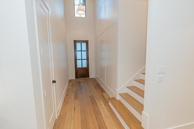 Building Photo - 4519 Brushy Crk Cv