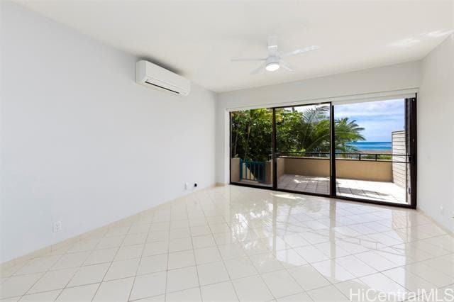 Building Photo - 125A Maunalua Ave