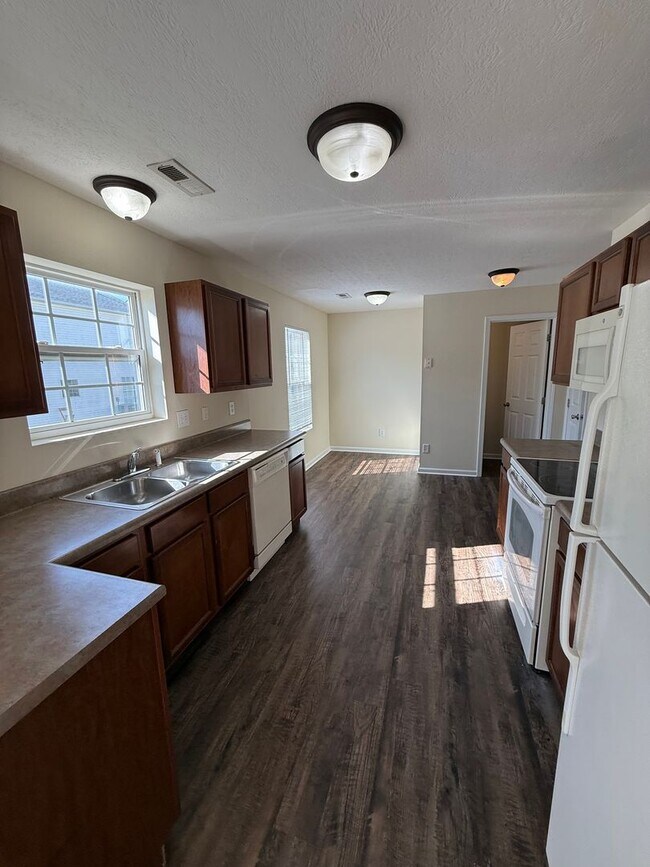 Foto del edificio - Charming 3 Bedroom 2.5 Bath townhome in Powell