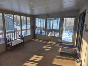 Building Photo - 115 Sugar Loaf Ln