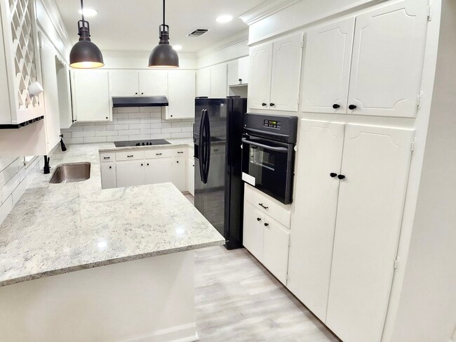 Photo - 5055 Inniswold Rd House