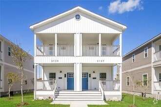 Building Photo - 3139 4th Ave S