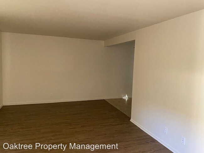 Building Photo - 5009 Nautilus St