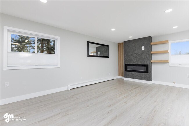 Foto del edificio - 3600 Carleton Ave