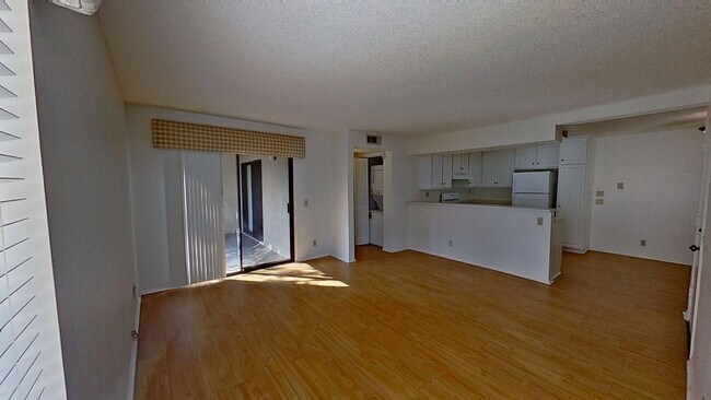 Foto del edificio - 13801 Shirley St