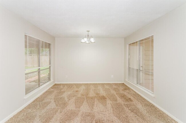 Building Photo - 23027 Earlmist Dr