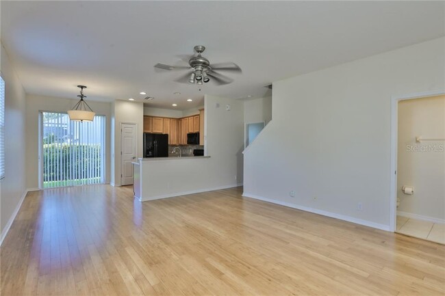 Building Photo - 1027 Paseo Del Rio NE