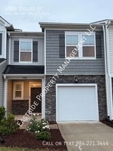 Building Photo - 4906 Oolite St