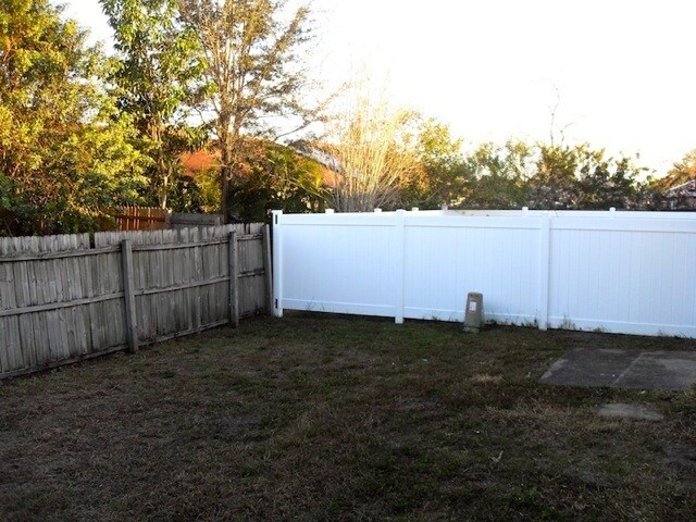Building Photo - 178 Dahlia Village Cir
