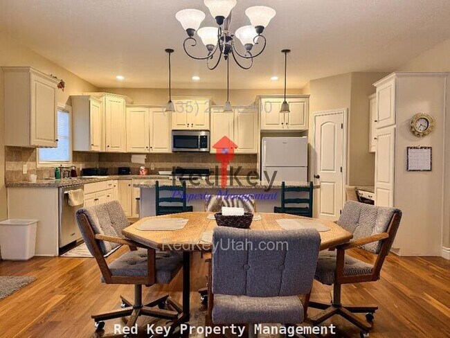 Foto del edificio - 739 Elk Meadow Loop