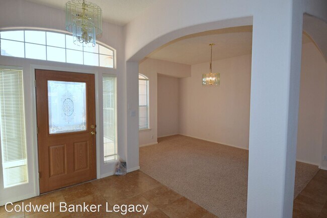 3 br, 2 bath House - 8615 Brighton Dr NE - 4