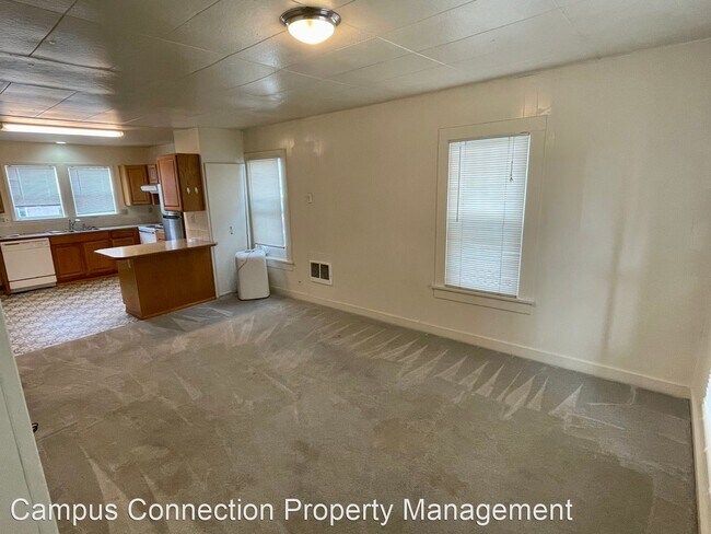 Building Photo - 2 br, 1 bath House - 1648 1/2 Pearl