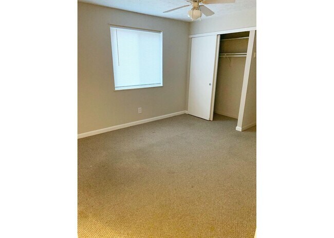 Foto del edificio - 525 Lowell Ave