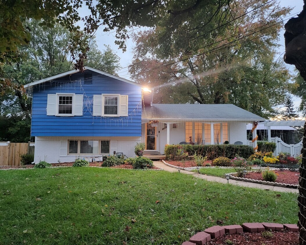 7813 Royston St, Annandale, VA 22003 House Rental in Annandale, VA