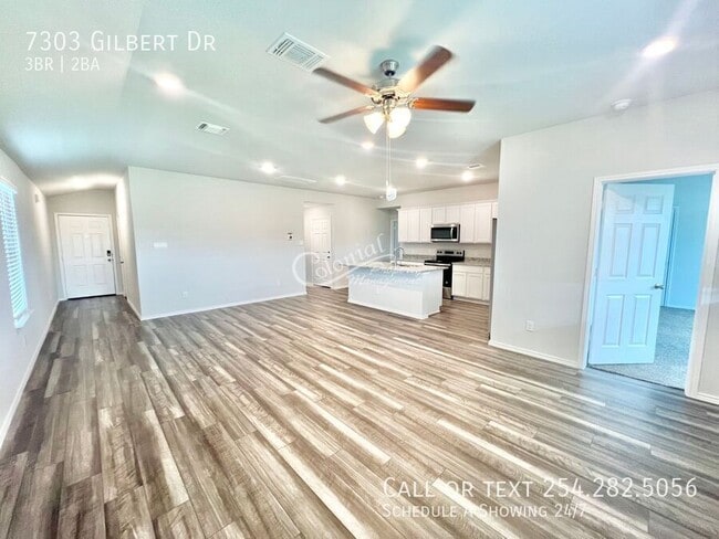 Foto del edificio - 7303 Gilbert Dr