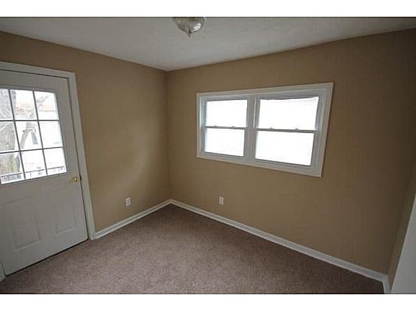 Building Photo - 4 br, 1.5 bath House - 439 Fuller Ave SE U...