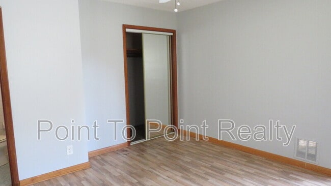 Foto del edificio - 1609 W 13th St