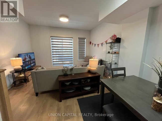 Building Photo - 25 Case Ootes Dr