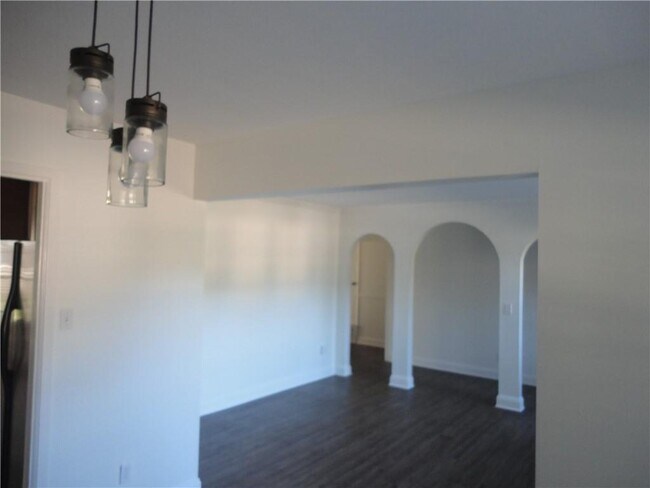 Building Photo - 1107 Apollo Dr