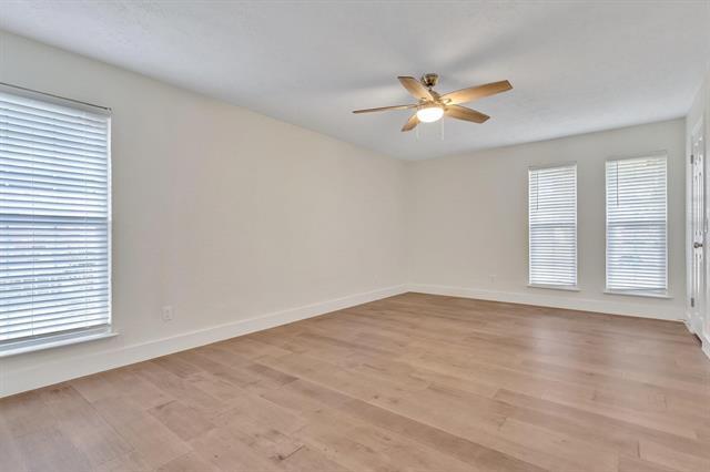 Building Photo - 2804 Knollwood Dr