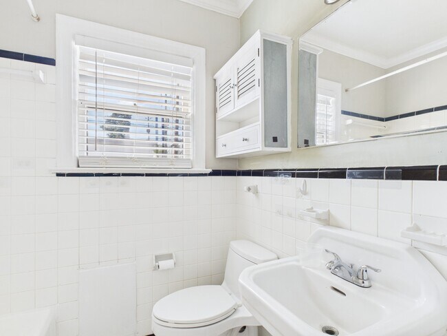 Foto del edificio - 1920 Richmond Ave.