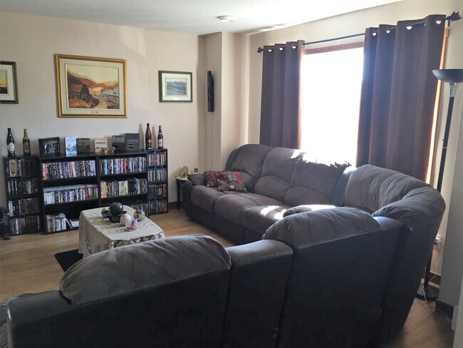 Photo du bâtiment - 201 26 St