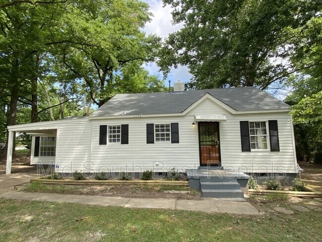 Photo - 1196 Carrolton Ave House