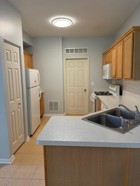 Building Photo - 216 Brompton Ln