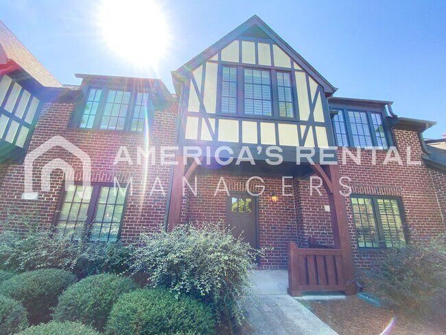 Foto del edificio - MOVE IN SPECIAL!!! - Townhome For Rent in Edenton Subdivision! Available to View Now!!! -REDUCED ...