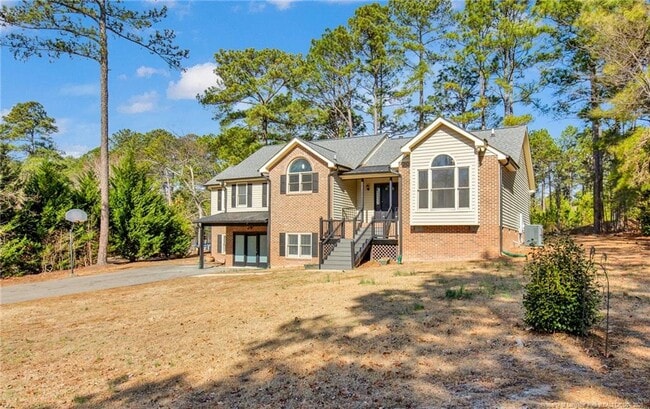 Building Photo - 906 Ponderosa Trail