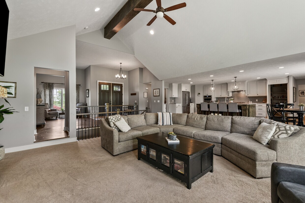 Foto principal - 4606 S 184th Plaza