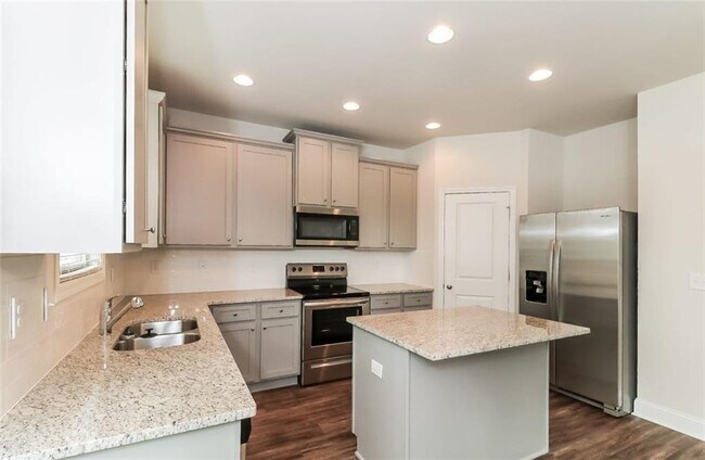 Foto del edificio - 429 Ireland Ln