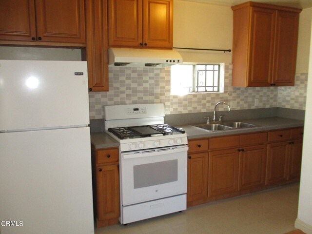 Building Photo - 2412 Birkdale St