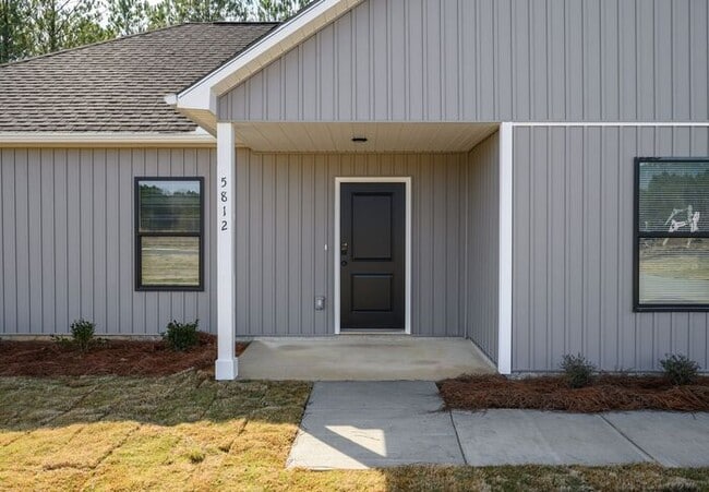 Building Photo - Don't miss this new construction 3 bed/2 bath Hueytown home! Coming Early March!